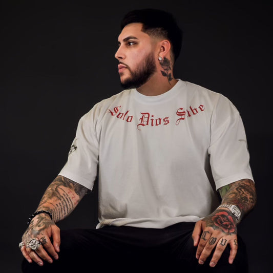 White "Solo Dios Sabe" T-Shirt With Puff Print On Back